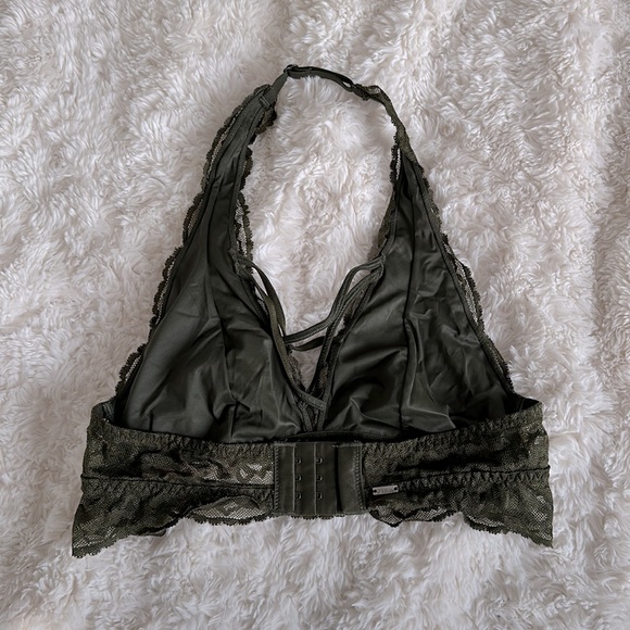 PINK Victoria’s Secret Lace Bralette - Picture 2 of 3